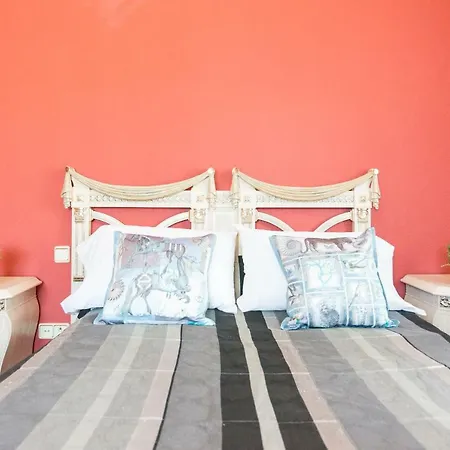 Apartment Malagasuite Fancy House *