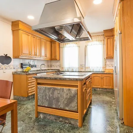 Malagasuite Fancy House