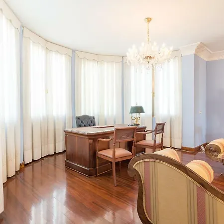 Malagasuite Fancy House Apartment Mijas