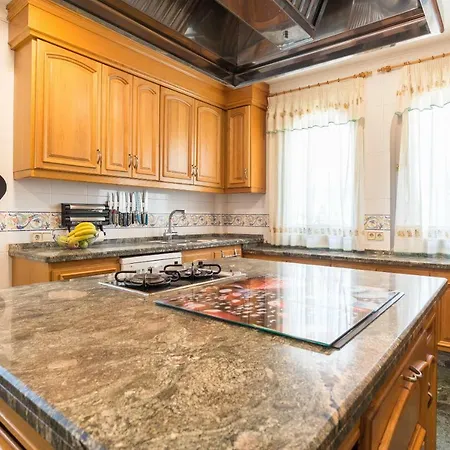 Malagasuite Fancy House Apartment